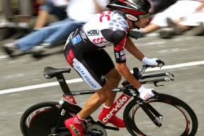 开云体育全站-新西兰全黑队以稳定表现刷新橄榄球锦标赛记录，新西兰全黑队队长