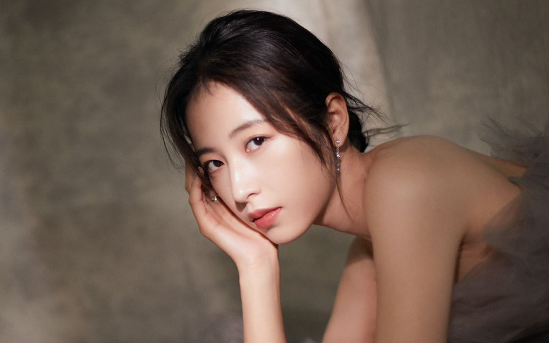 中国青少年的篮球梦想展现——走进乡村的篮球赛火热进行,乡村篮球队